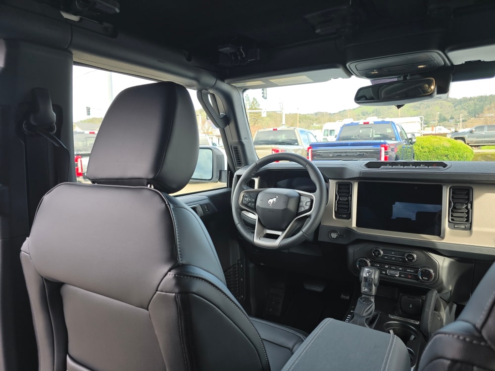Thumbnail: 2026 Ford Bronco - 2