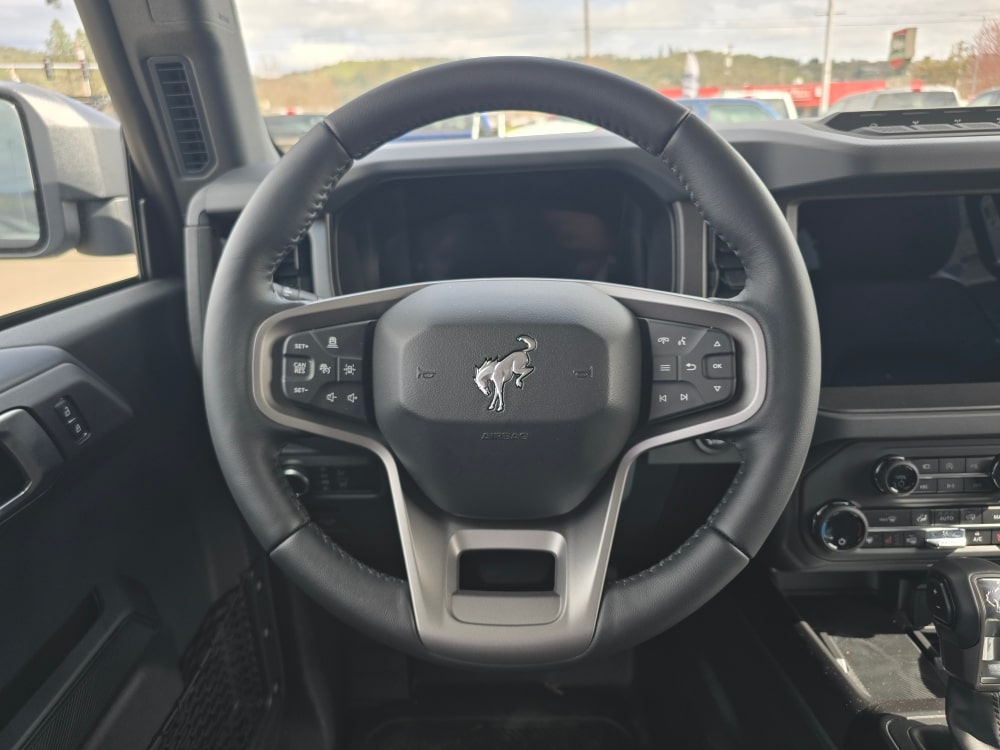 Thumbnail: 2025 Ford Bronco - 7