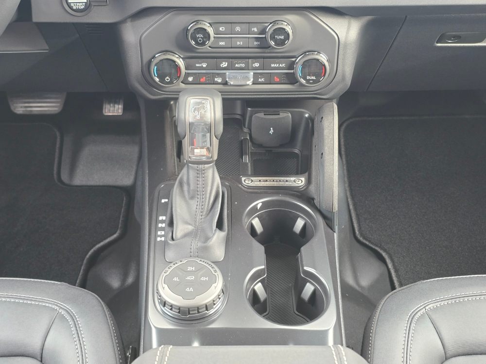 Thumbnail: 2025 Ford Bronco - 13