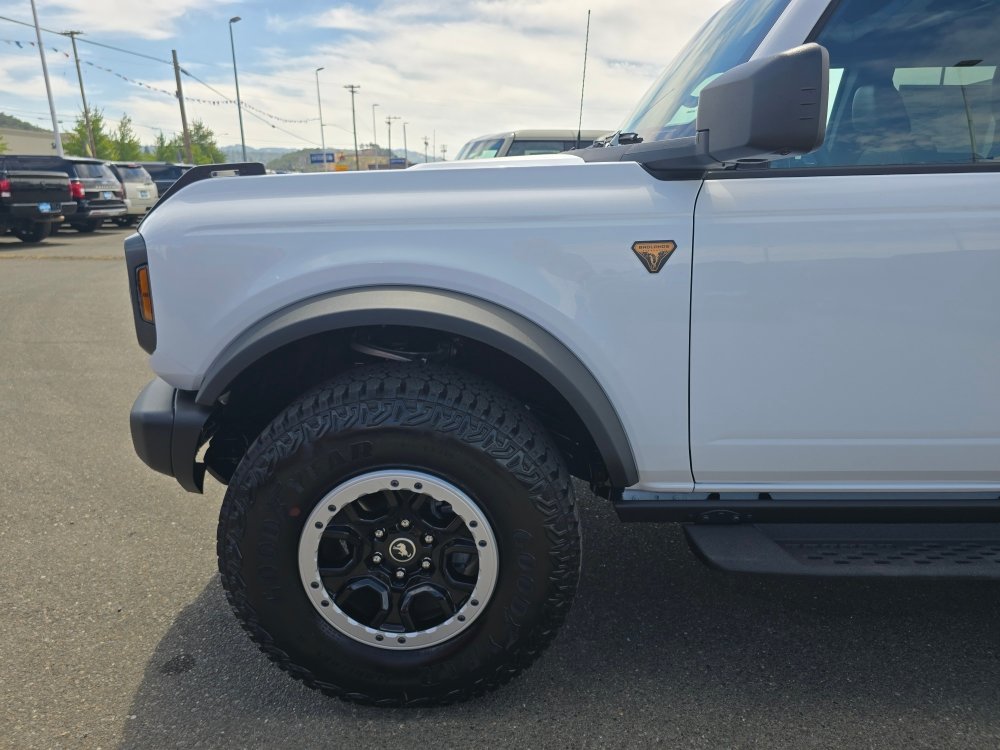 Thumbnail: 2026 Ford Bronco - 20