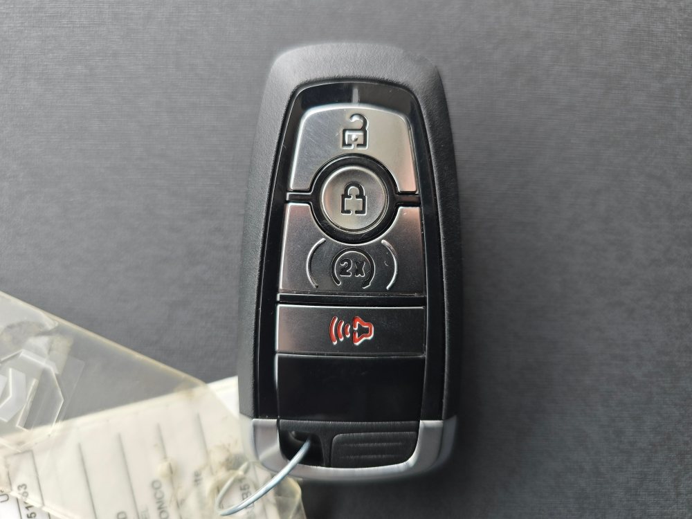 Thumbnail: 2025 Ford Bronco - 15