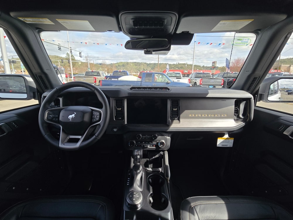 Thumbnail: 2025 Ford Bronco - 11