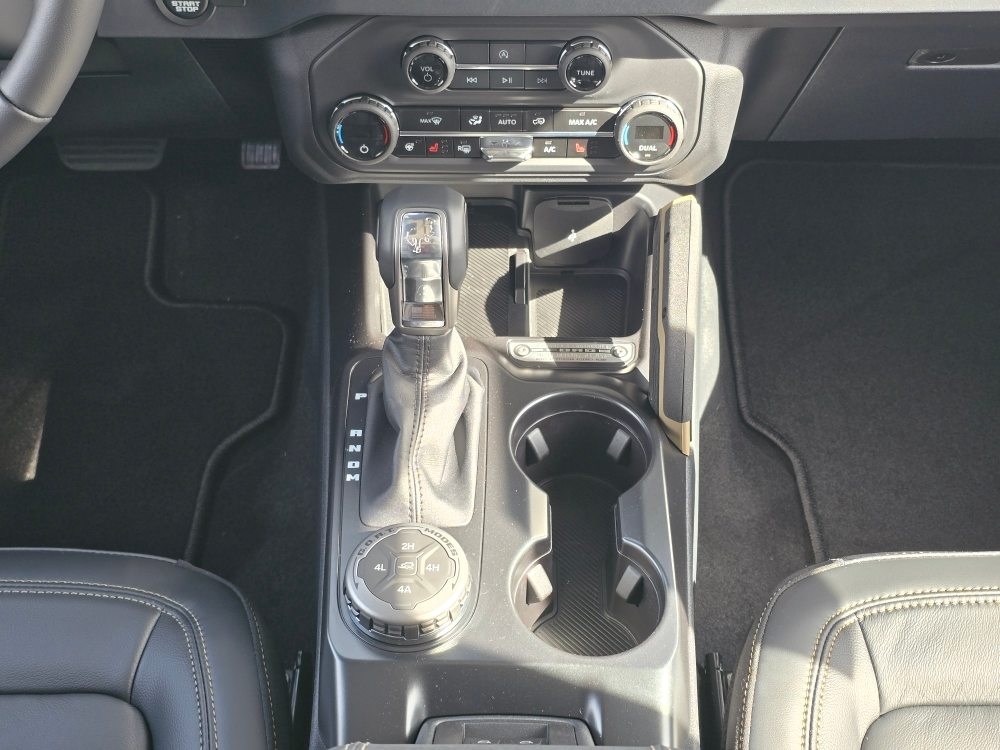 Thumbnail: 2025 Ford Bronco - 13