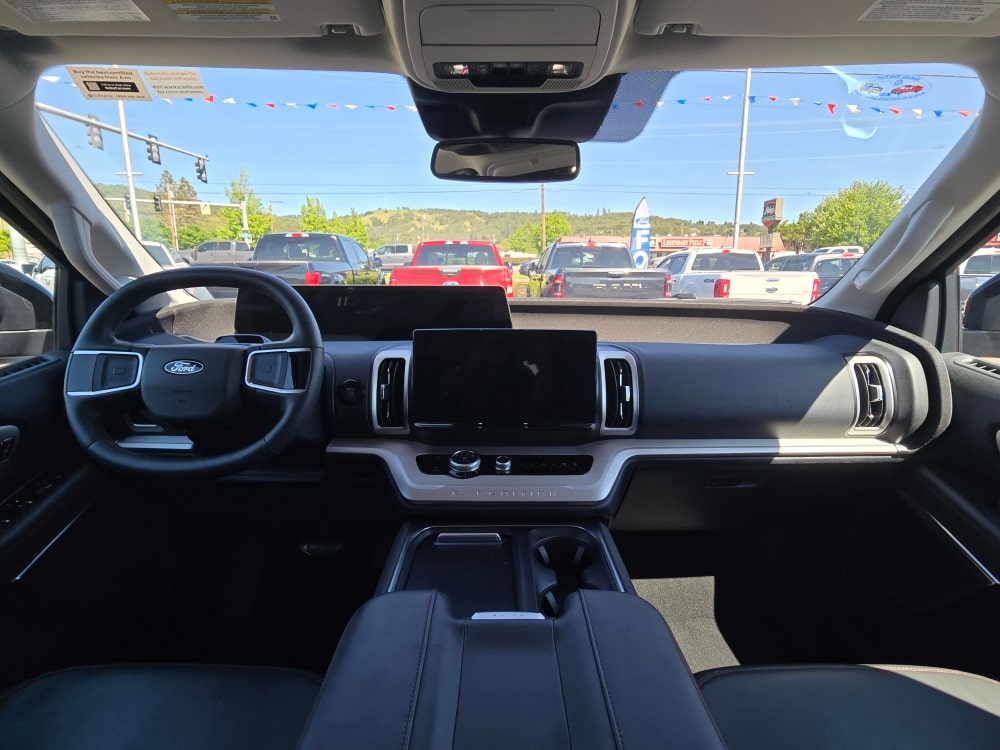 Thumbnail: 2025 Ford Expedition MAX - 7
