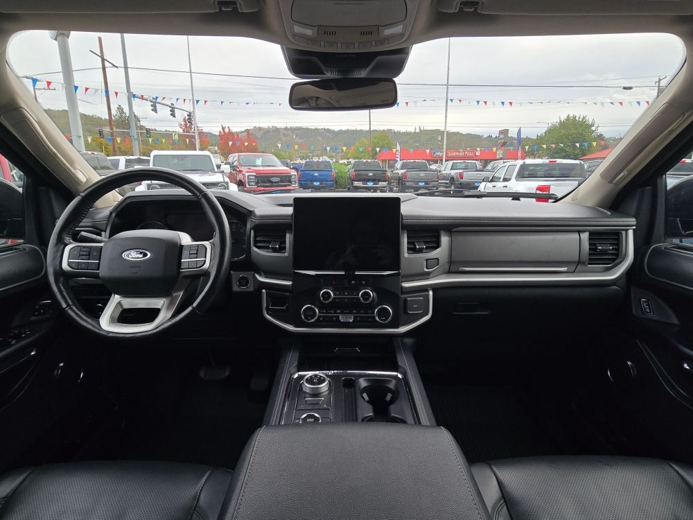 Thumbnail: 2023 Ford Expedition MAX - 11