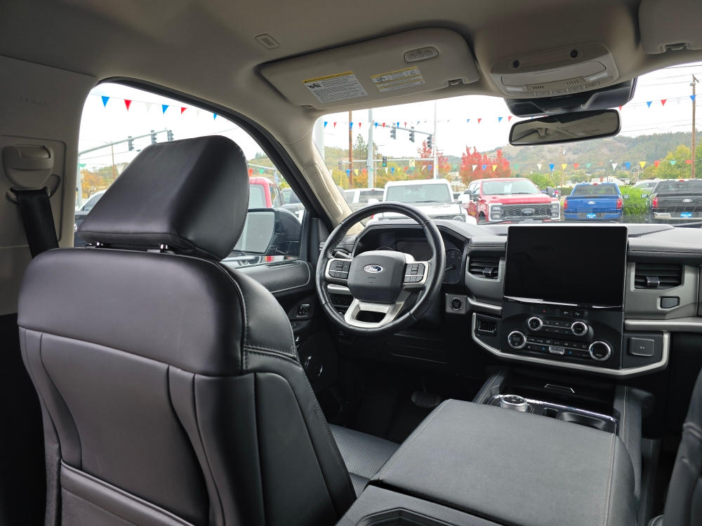 Thumbnail: 2023 Ford Expedition MAX - 2