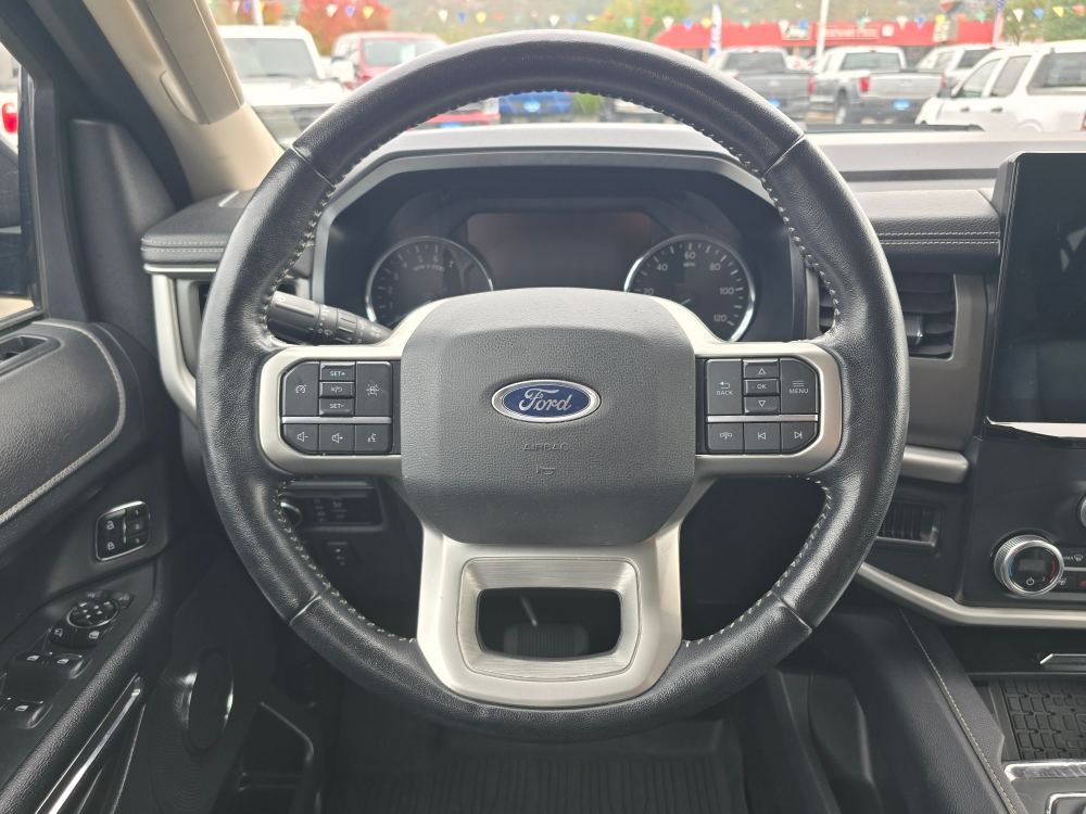 Thumbnail: 2023 Ford Expedition MAX - 7