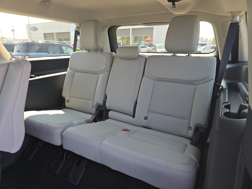 Thumbnail: 2027 Ford Expedition MAX - 19