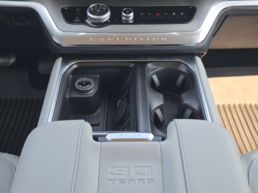 Thumbnail: 2027 Ford Expedition MAX - 13