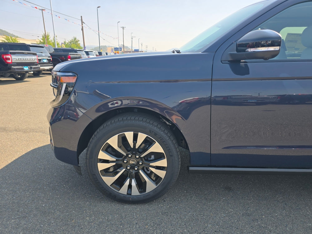 Thumbnail: 2027 Ford Expedition MAX - 7