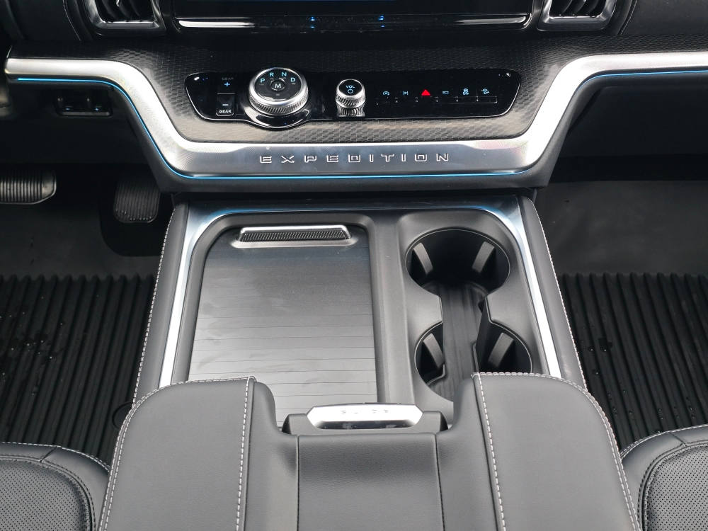 Thumbnail: 2025 Ford Expedition MAX - 12