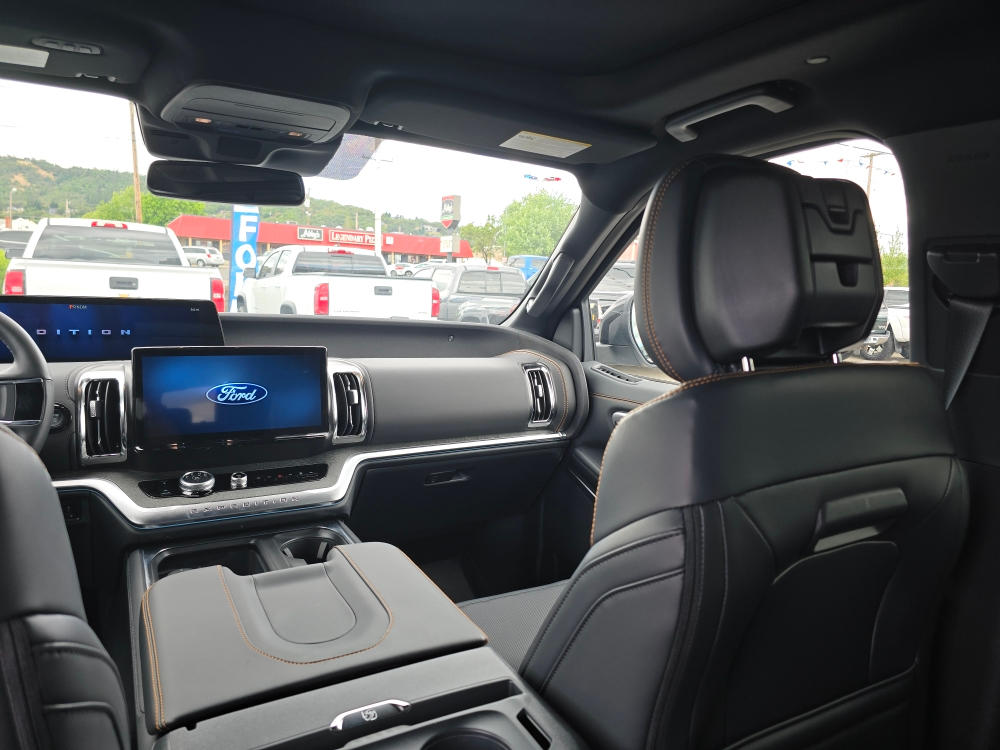 Thumbnail: 2026 Ford Expedition - 17