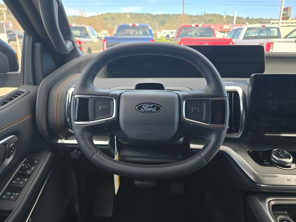 Thumbnail: 2026 Ford Expedition - 2