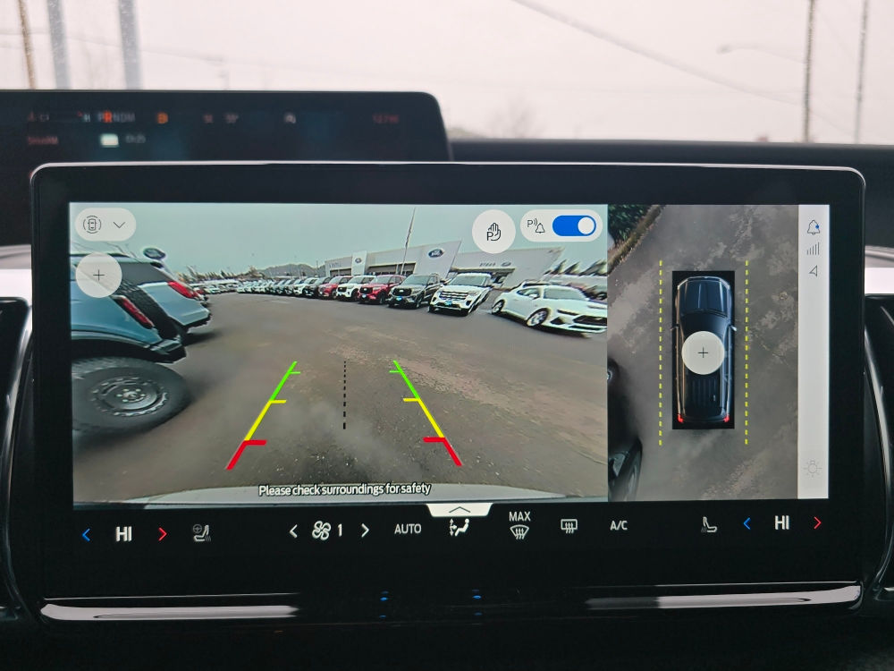 Thumbnail: 2026 Ford Expedition - 22