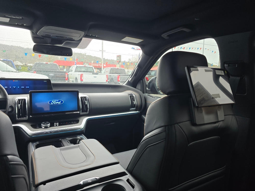 Thumbnail: 2026 Ford Expedition - 10