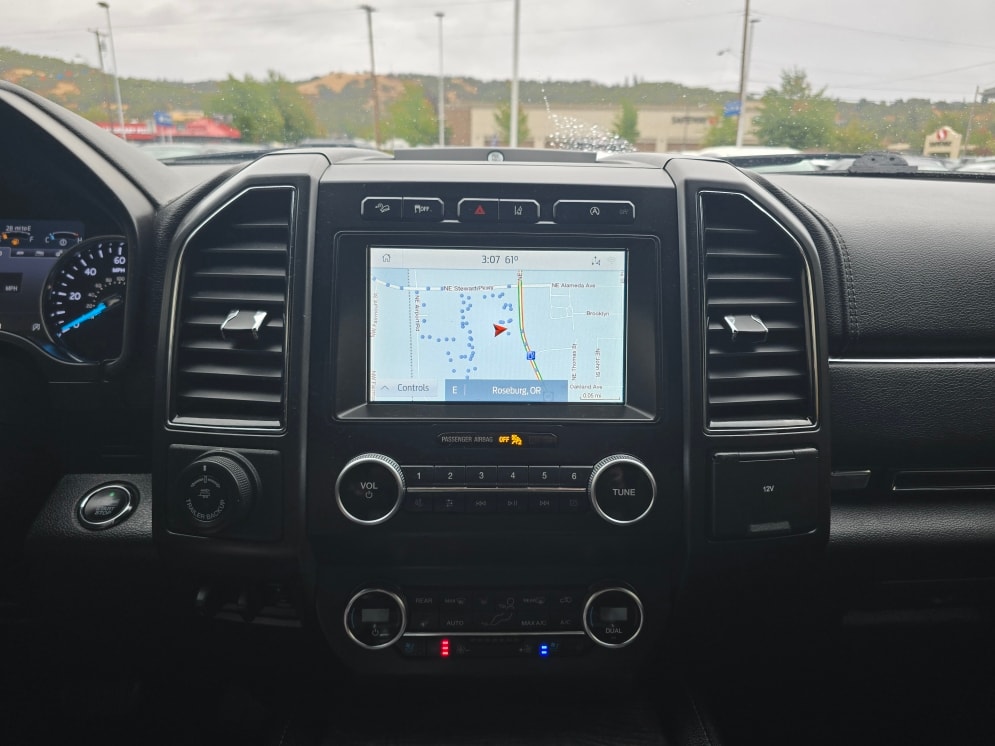 Thumbnail: 2020 Ford Expedition - 12
