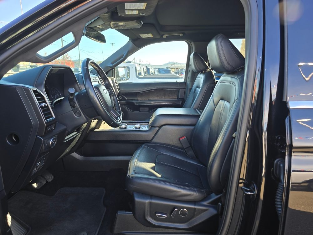 Thumbnail: 2021 Ford Expedition - 8