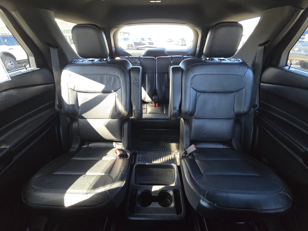 Thumbnail: 2020 Ford Explorer - 21