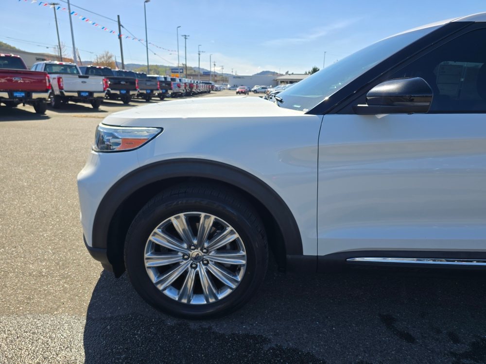 Thumbnail: 2020 Ford Explorer - 7