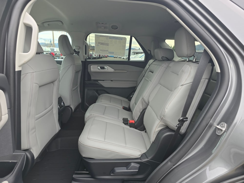 Thumbnail: 2026 Ford Explorer - 10