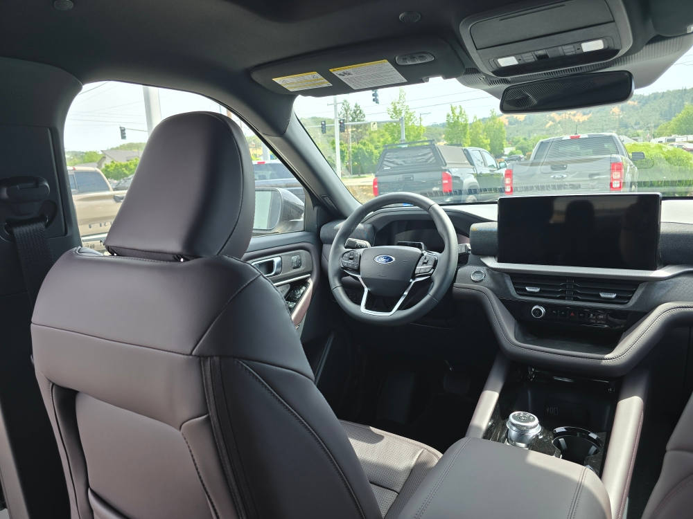 Thumbnail: 2026 Ford Explorer - 2