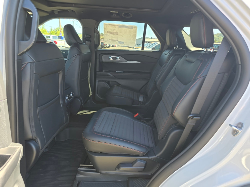 Thumbnail: 2026 Ford Explorer - 18
