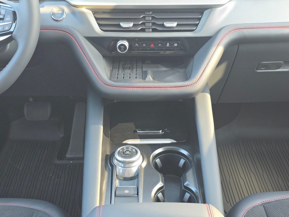 Thumbnail: 2025 Ford Explorer - 12