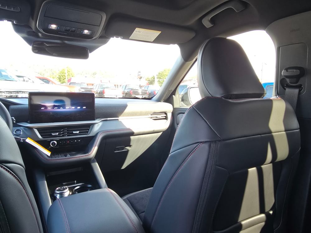 Thumbnail: 2025 Ford Explorer - 9