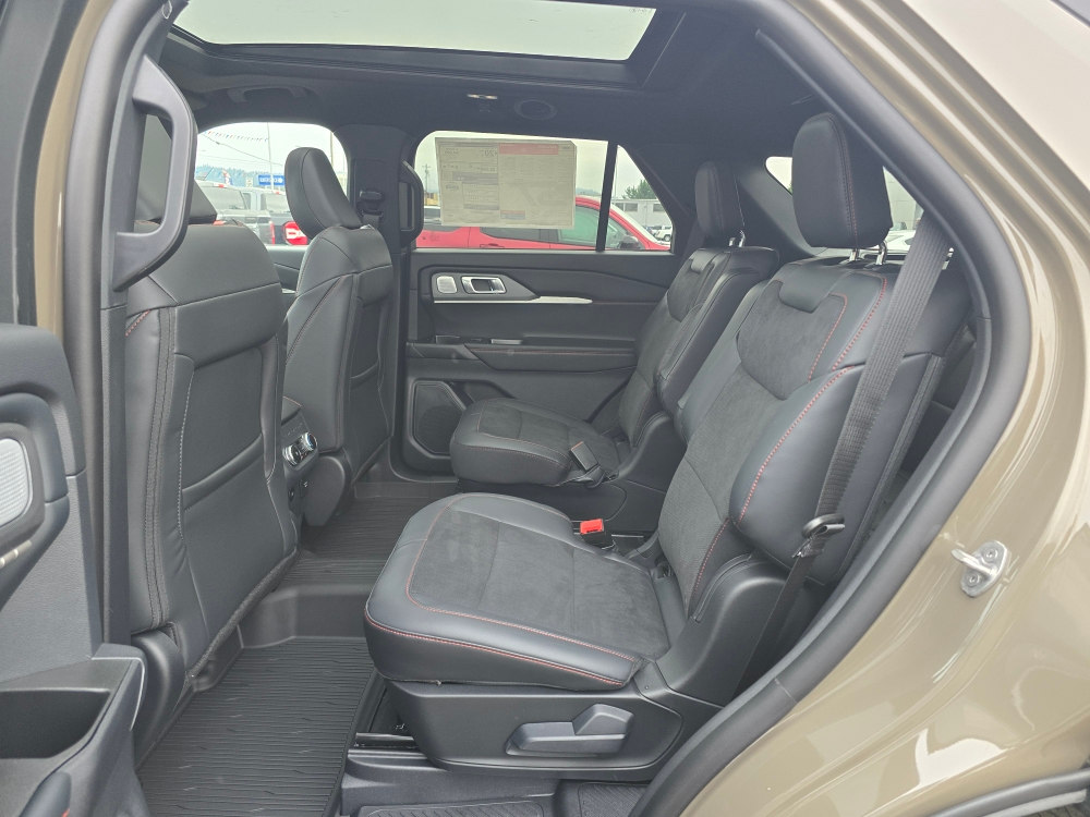 Thumbnail: 2026 Ford Explorer - 9