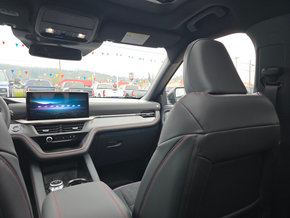 Thumbnail: 2026 Ford Explorer - 10