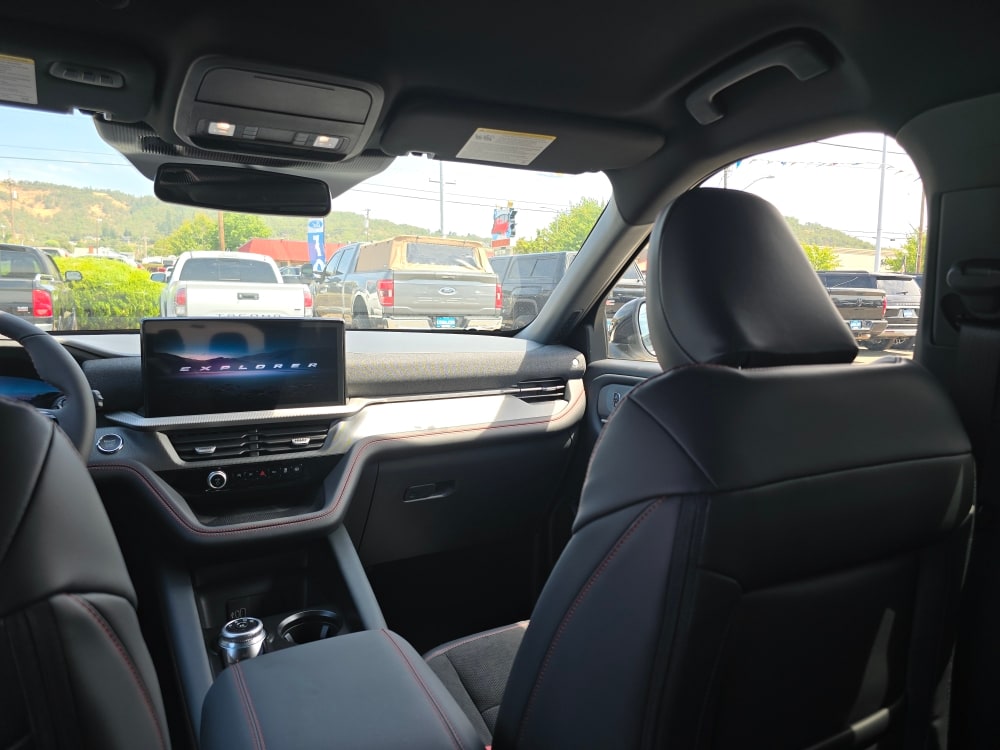 Thumbnail: 2026 Ford Explorer - 10