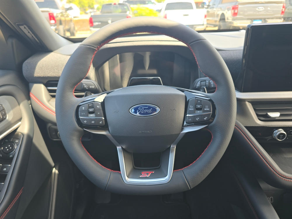 Thumbnail: 2026 Ford Explorer - 8