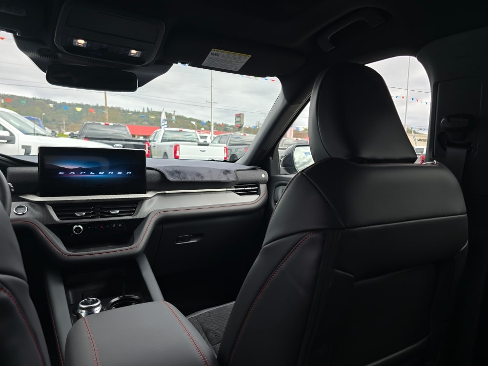 Thumbnail: 2026 Ford Explorer - 11