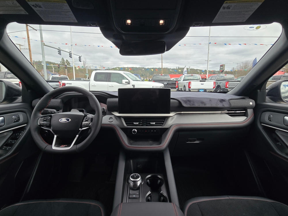 Thumbnail: 2026 Ford Explorer - 12