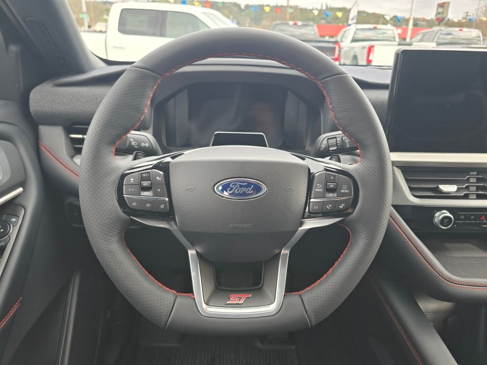 Thumbnail: 2026 Ford Explorer - 8