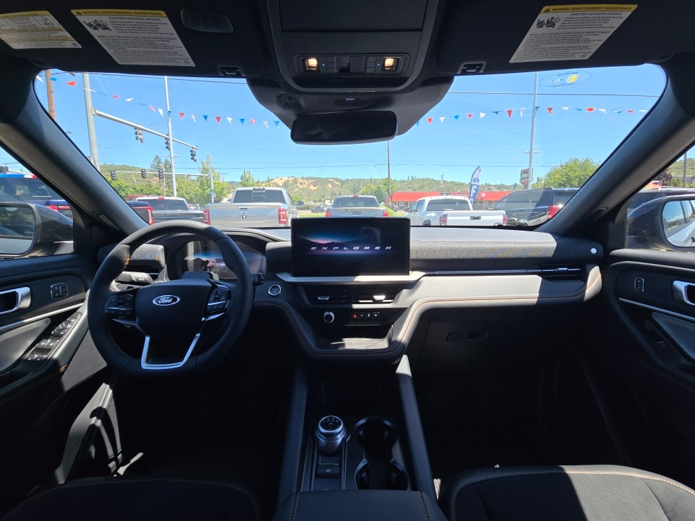 Thumbnail: 2026 Ford Explorer - 11