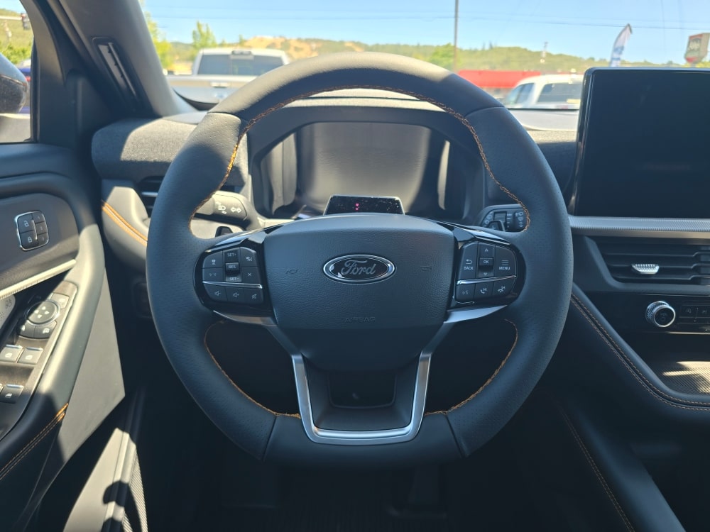 Thumbnail: 2026 Ford Explorer - 7