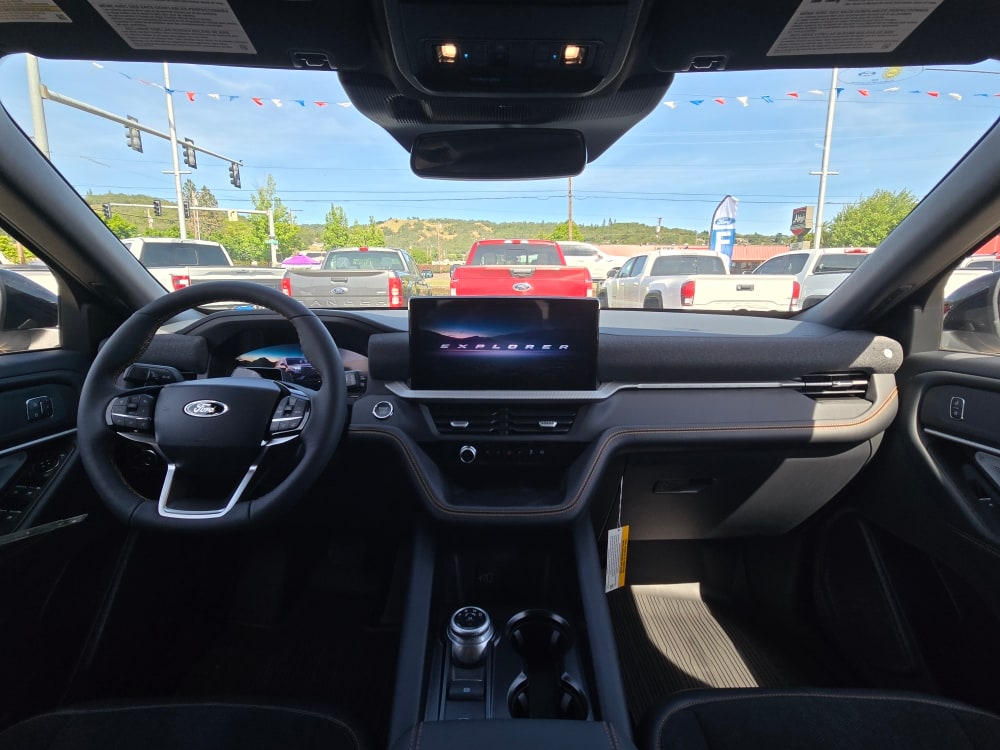 Thumbnail: 2026 Ford Explorer - 11