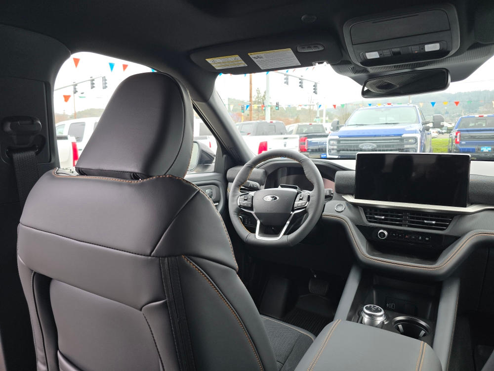 Thumbnail: 2026 Ford Explorer - 2