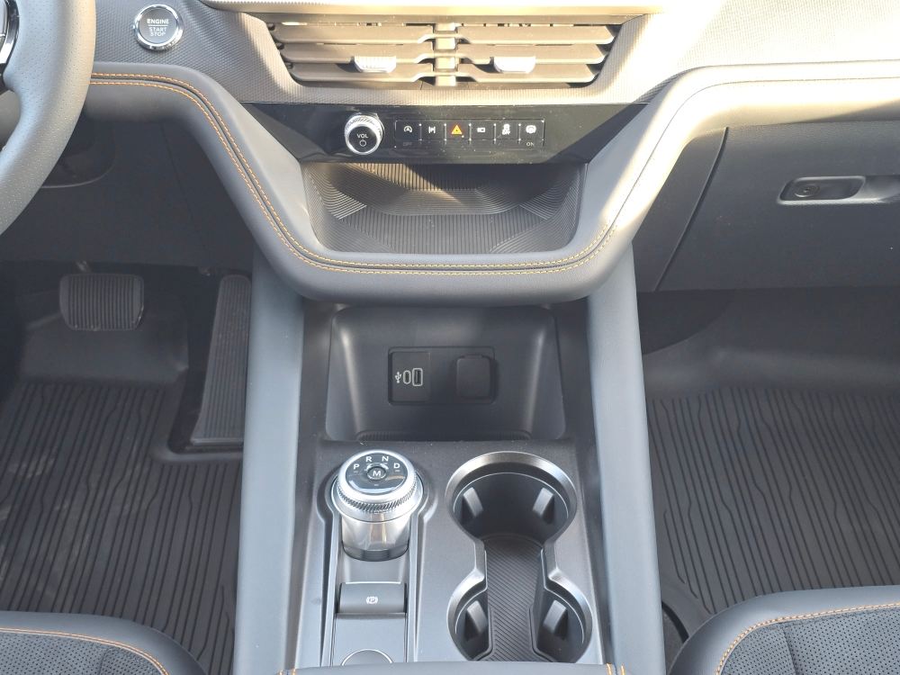 Thumbnail: 2026 Ford Explorer - 12