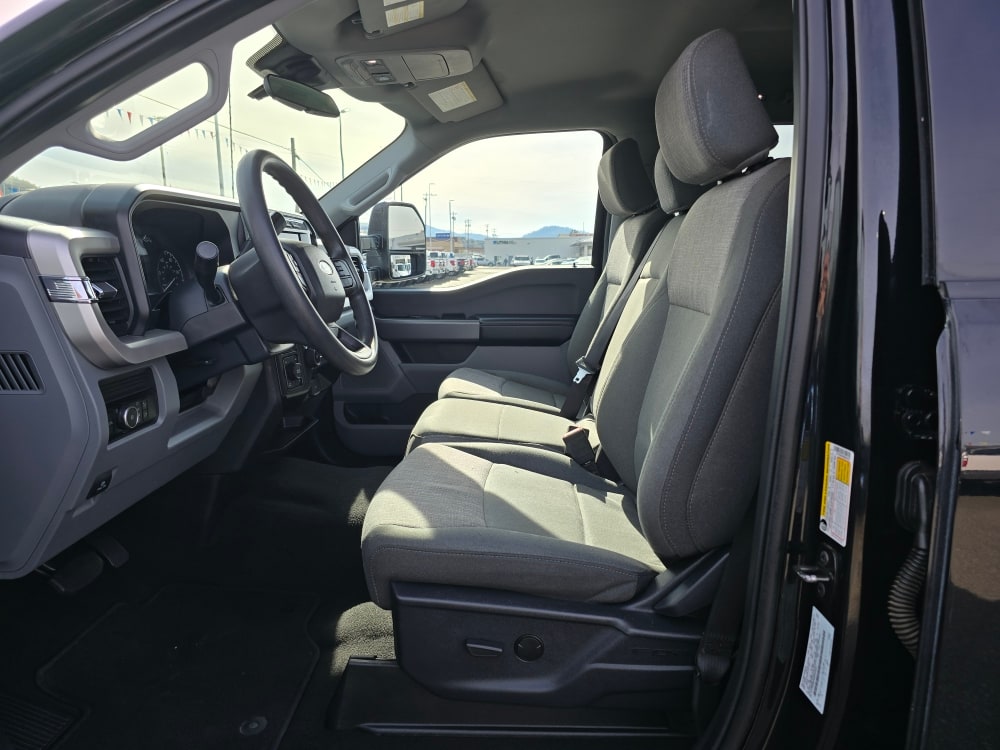 Thumbnail: 2024 Ford F-250 - 10