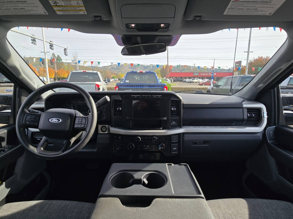 Thumbnail: 2024 Ford F-250 - 8