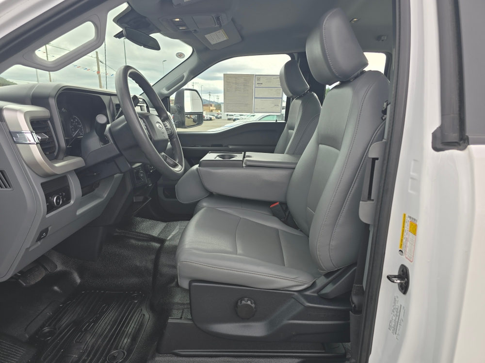 Thumbnail: 2023 Ford F-250 - 8