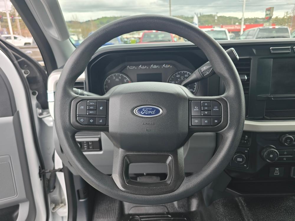 Thumbnail: 2023 Ford F-250 - 7