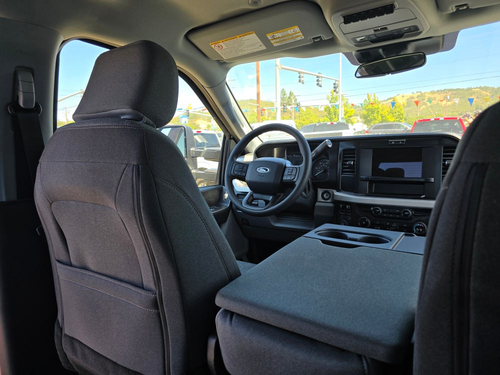 Thumbnail: 2025 Ford F-250 - 19