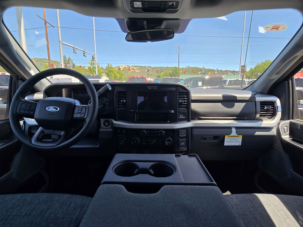 Thumbnail: 2025 Ford F-250 - 7