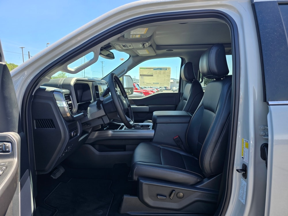 Thumbnail: 2025 Ford F-250 - 8