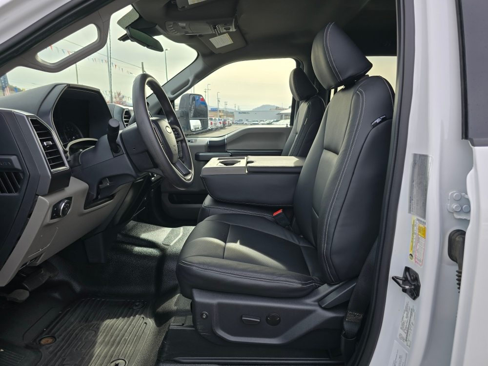 Thumbnail: 2022 Ford F-350 - 9