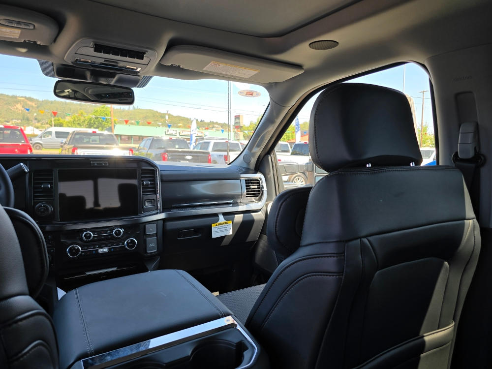 Thumbnail: 2025 Ford F-350 - 10