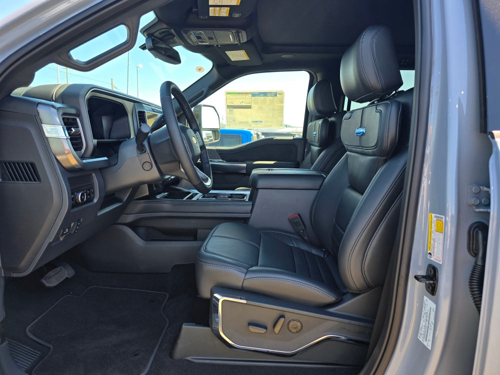 Thumbnail: 2025 Ford F-350 - 8